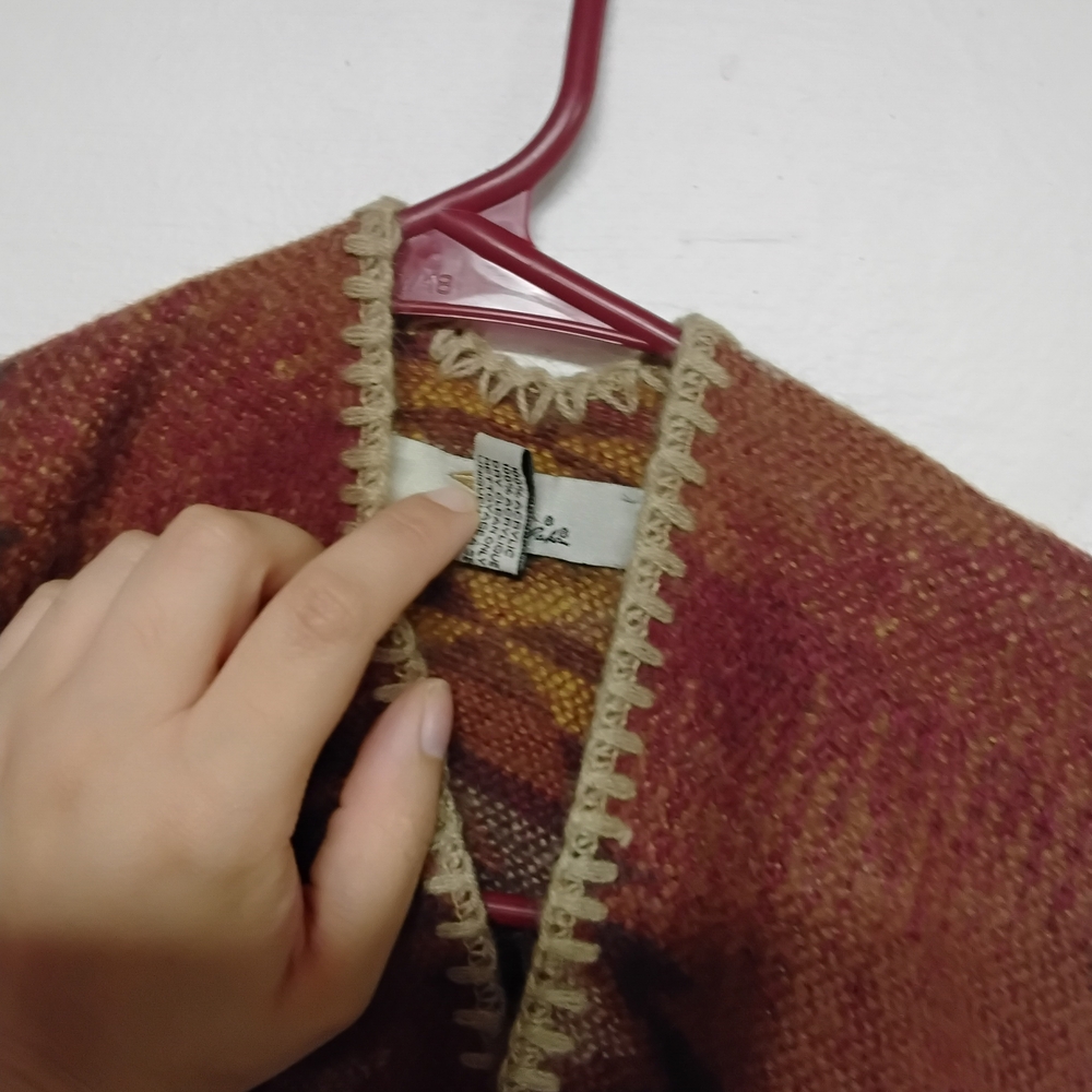 Geometric Patterned Poncho - Picture 5 of 5